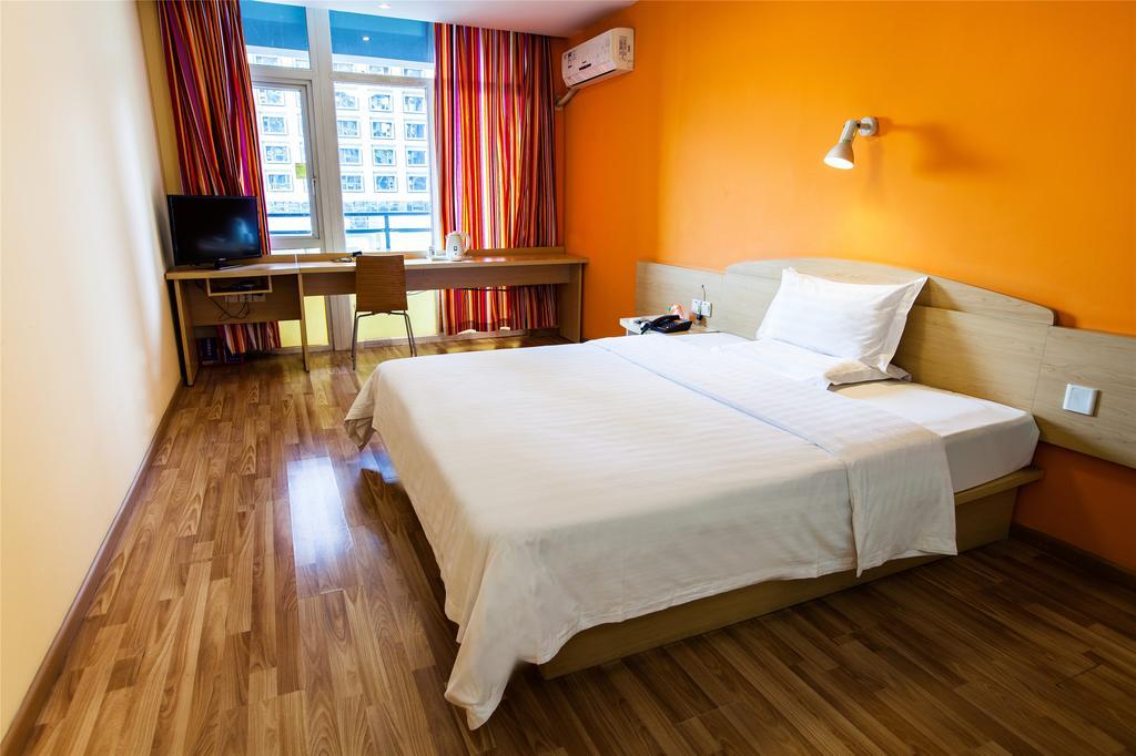 7Days Inn Guilin Railway Station Quarto foto